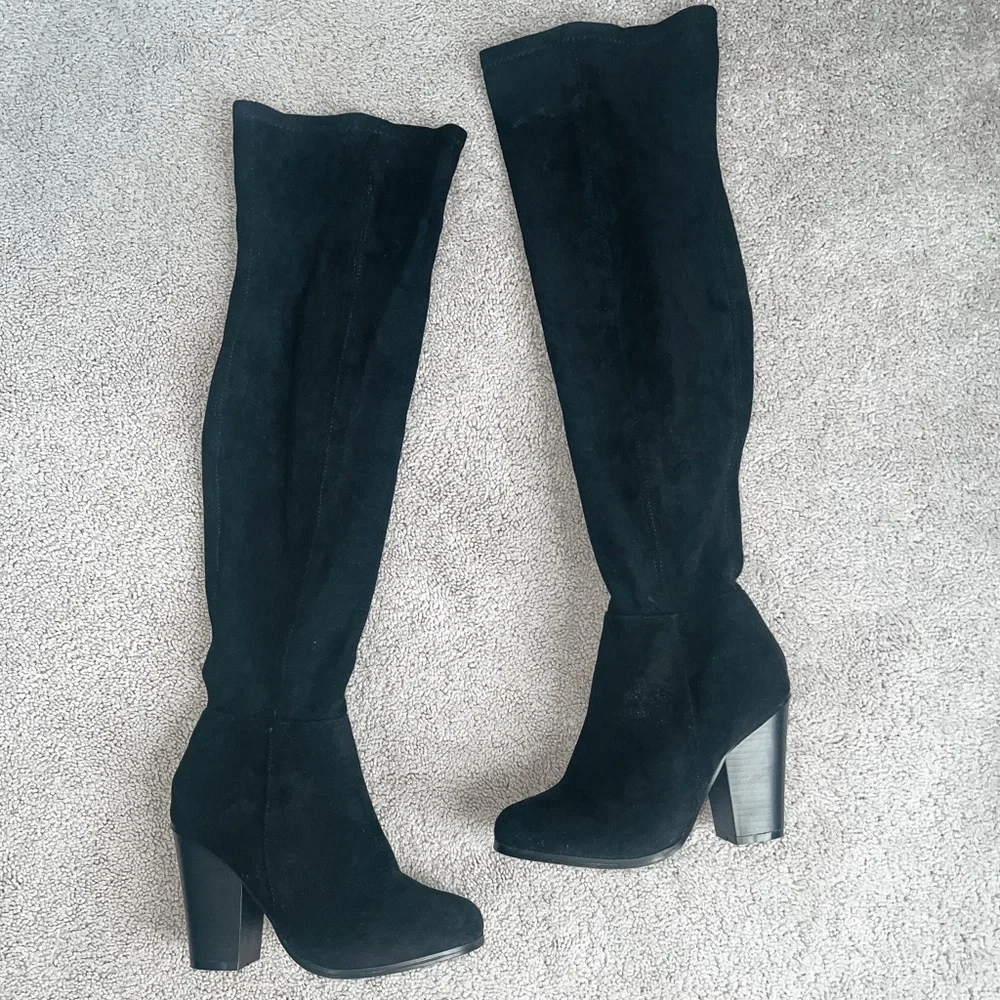 Women's Black Knee-High Boots